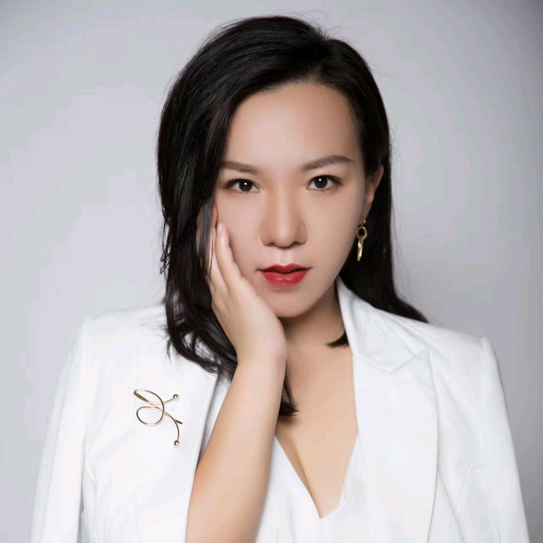 纤钰姿~文吉老师