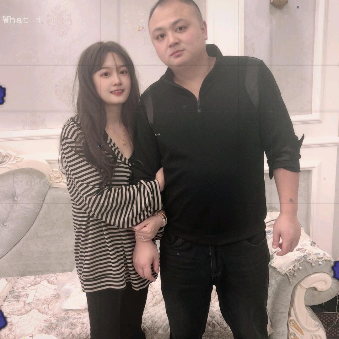 康康 。