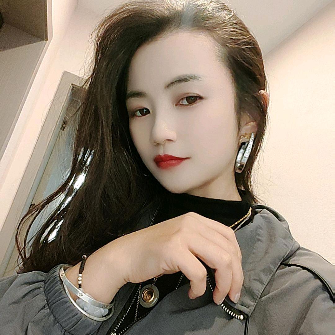啊琴家政，专业美缝，爱生活，爱笑，喜欢唱