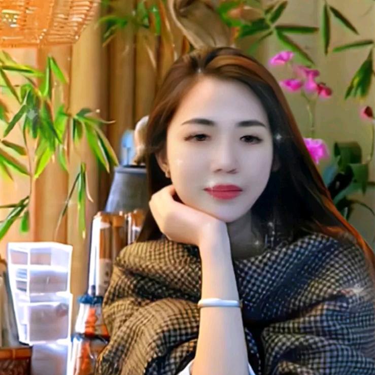 芳芳，