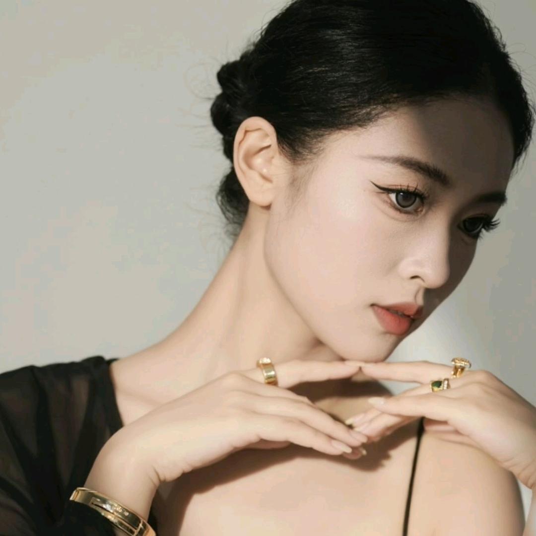 师宗胡贝儿形体礼仪导师-潘潘