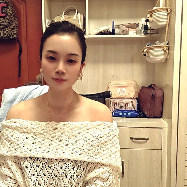 蜜桃果汁关注必回