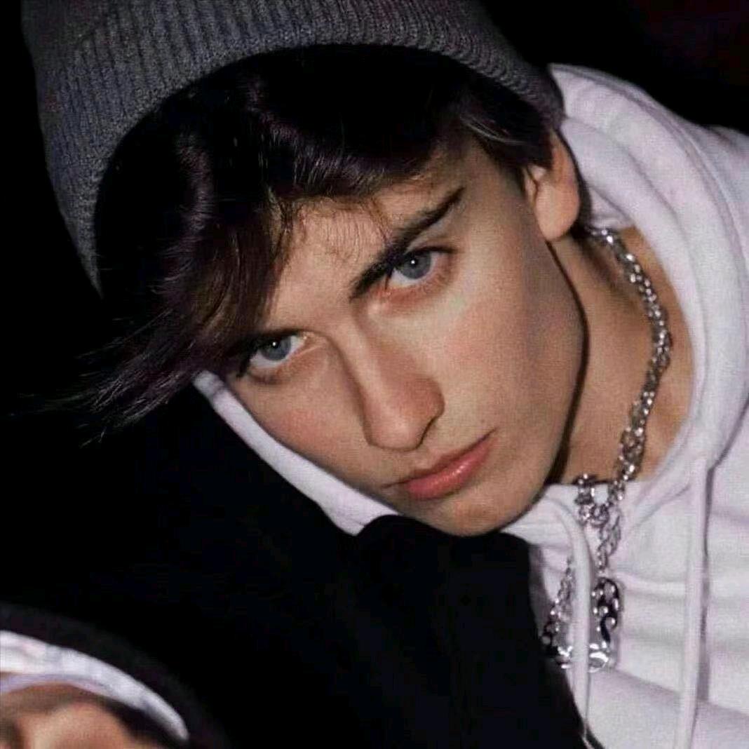 Dilyar👁