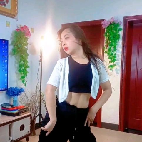 苗苗💃