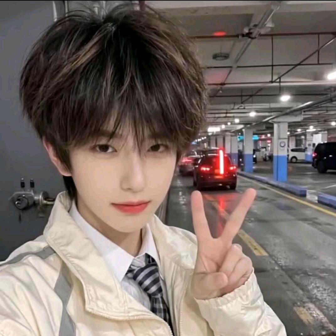 এ᭄兜里💞有烟🚬