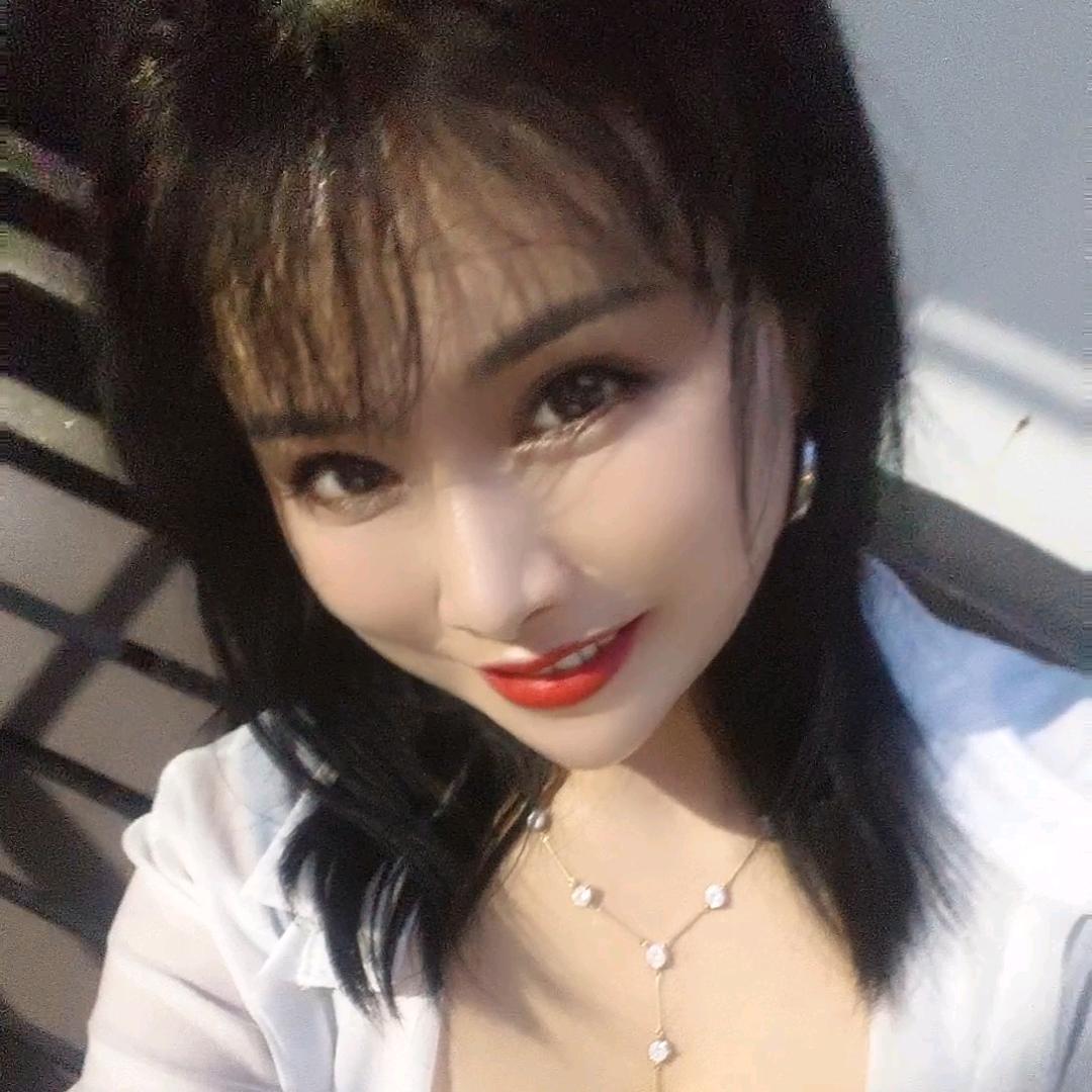 月月