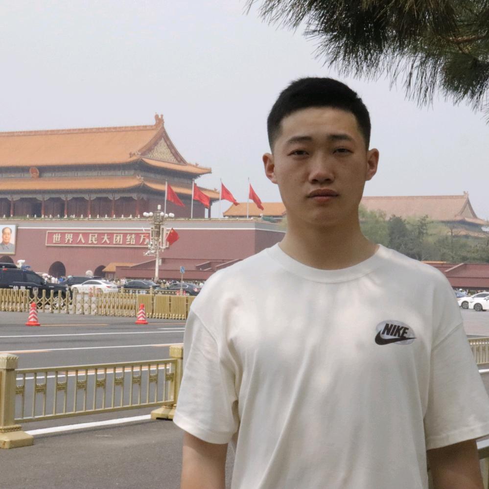 爱唱歌的小董