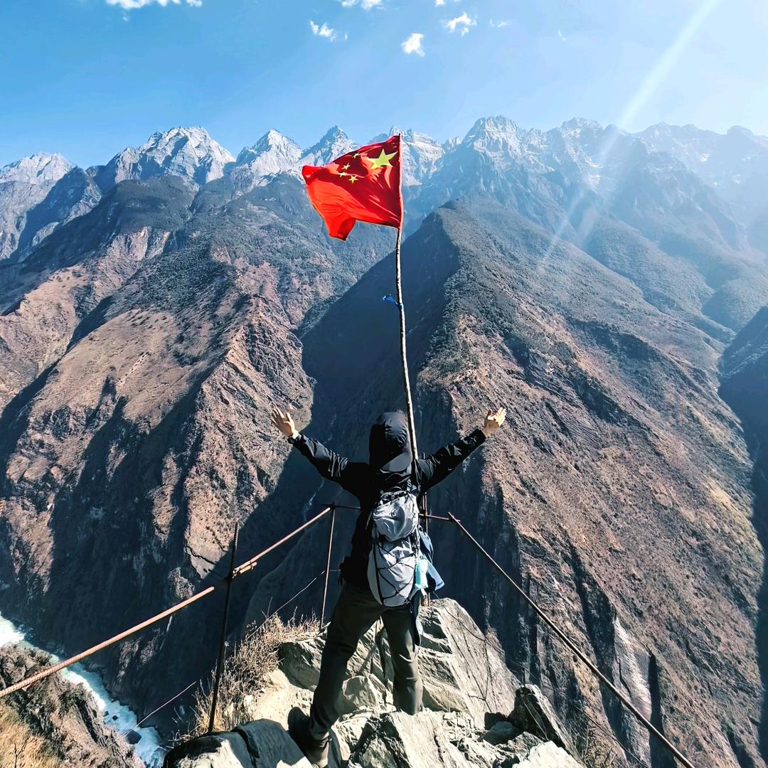 给你一个大逼兜
