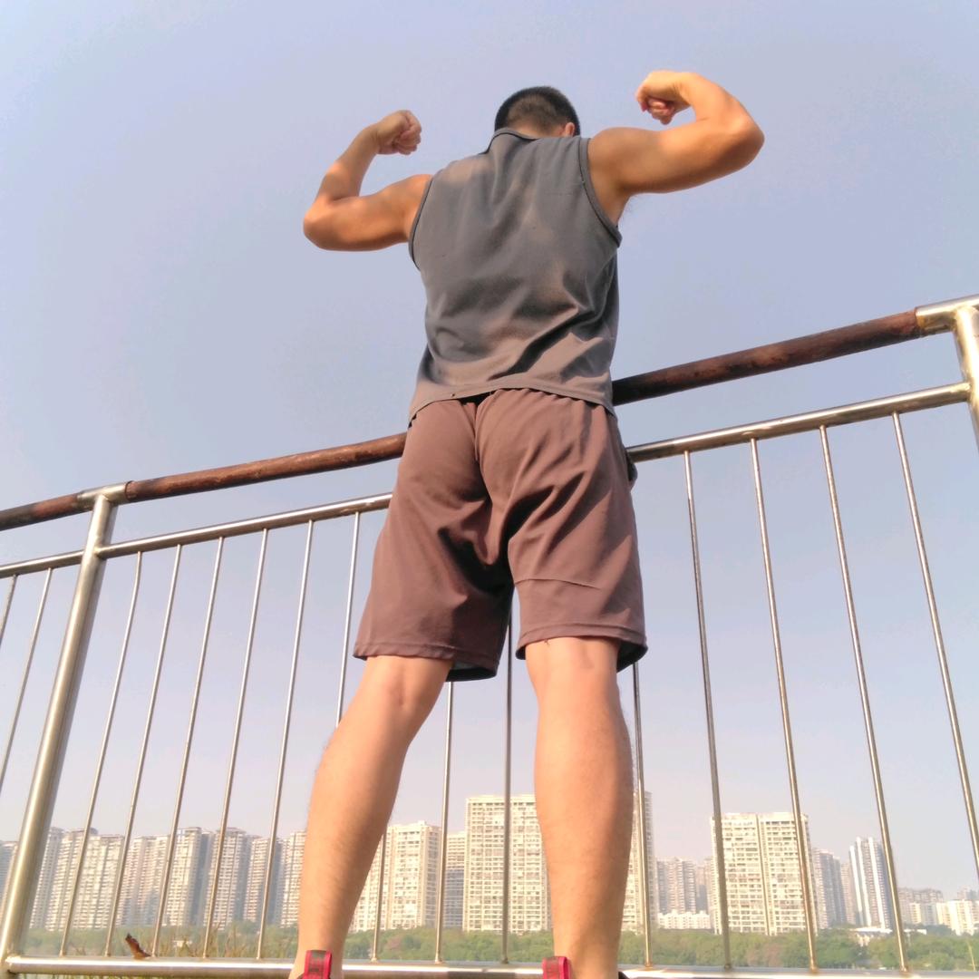 爱健身的谭小谭
