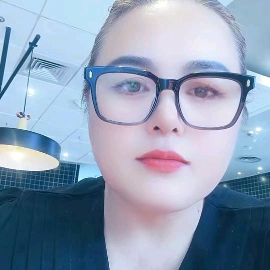 等待他的人蝶恋花