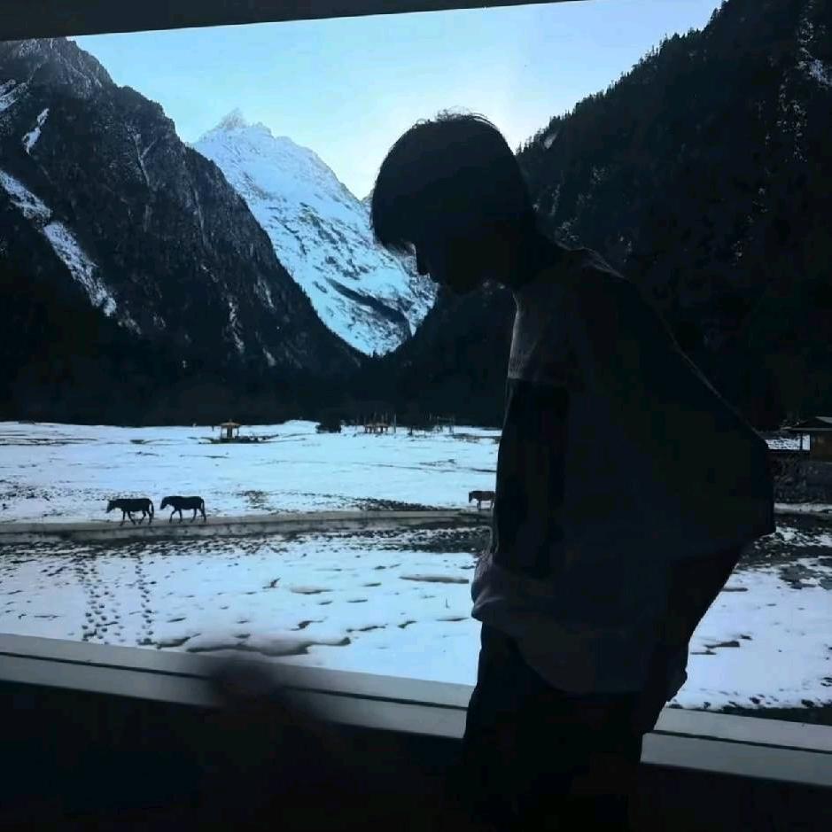 不会骑车的小易