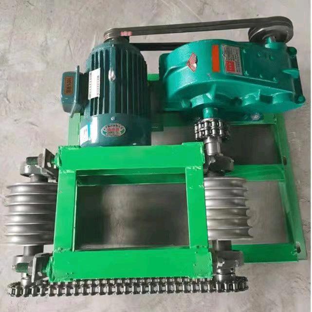 养殖清粪机械（吕兵）