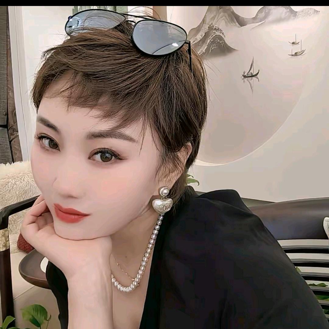 绥德县【伊莎莱窗帘】宁儿