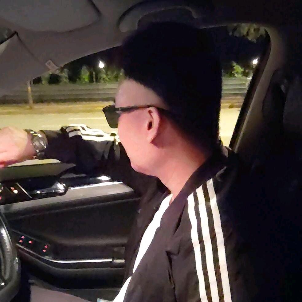 🚬᭄搞钱ঞৣঁ而已᭄