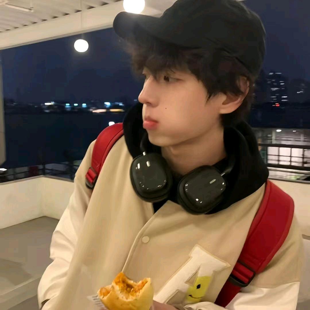 零栀的男瑶