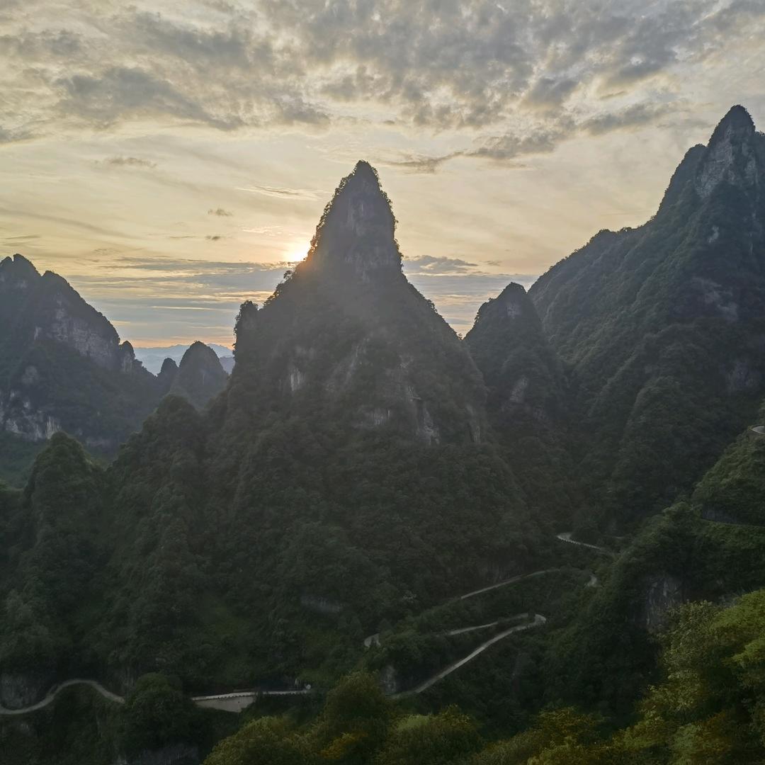@知恩
