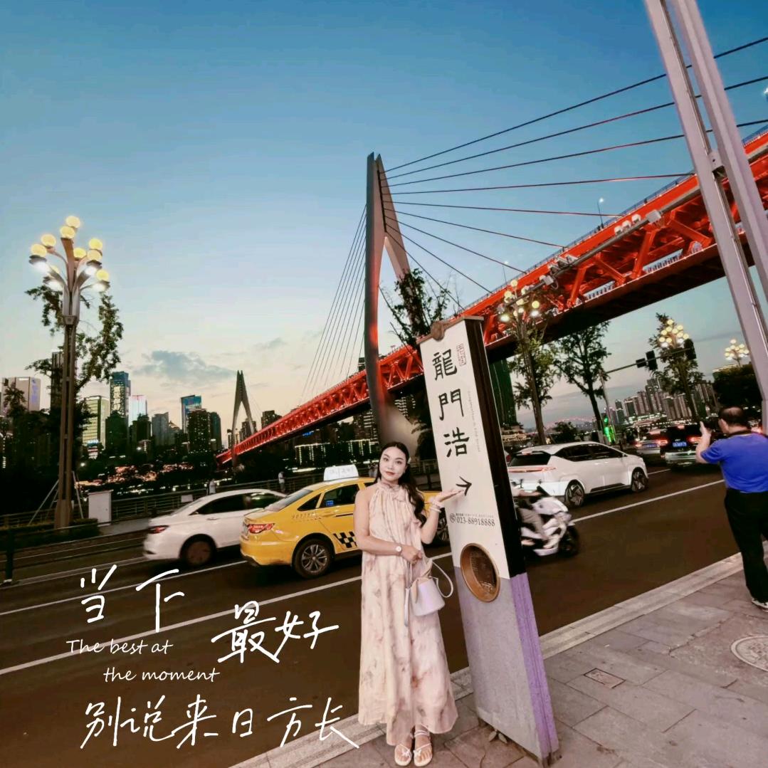 大眼睛，小酒窝