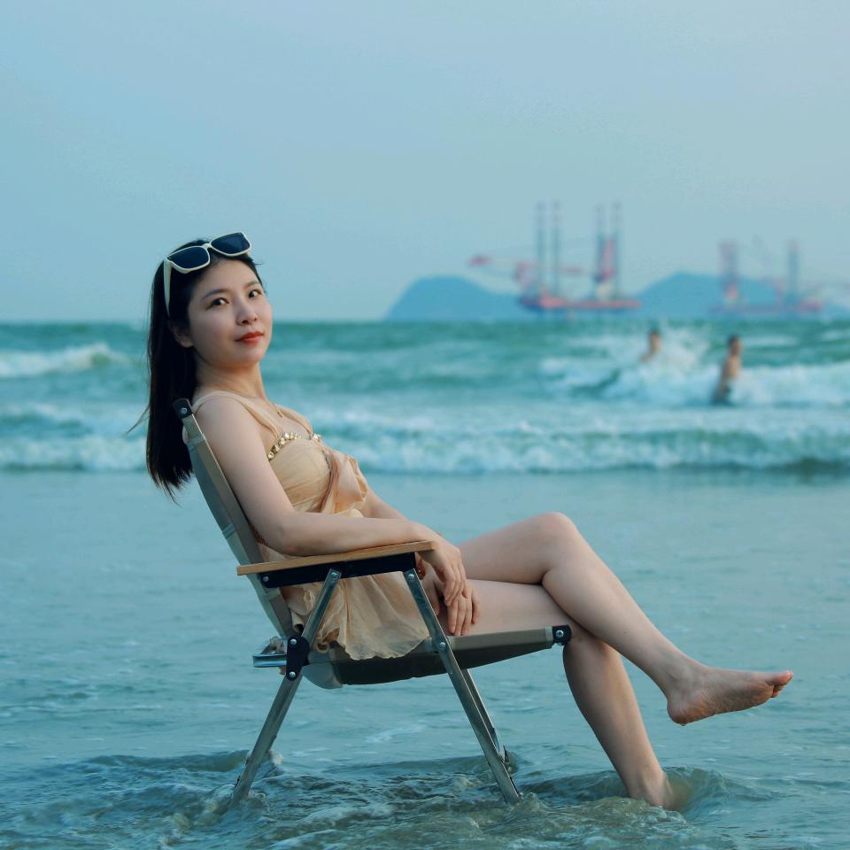 兴宁市雯梦美容美甲
