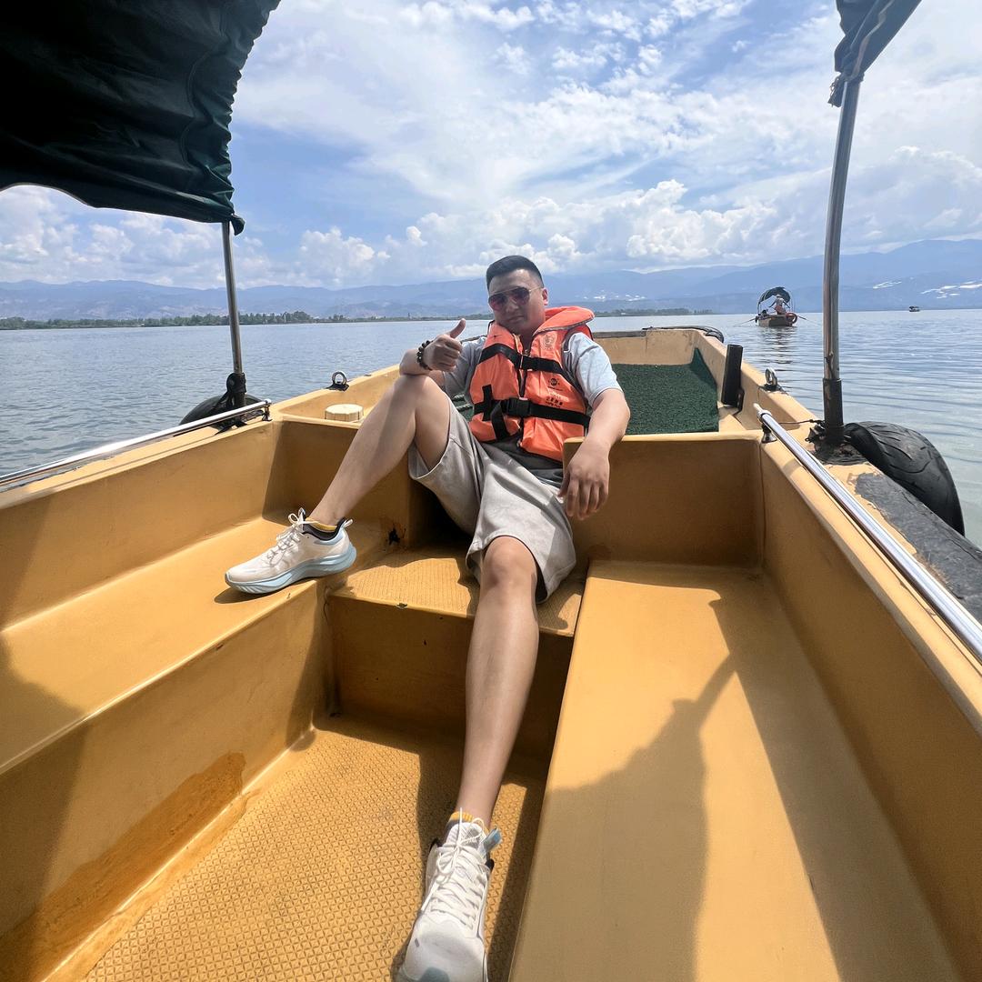 自贡-凯凯（融创金服）