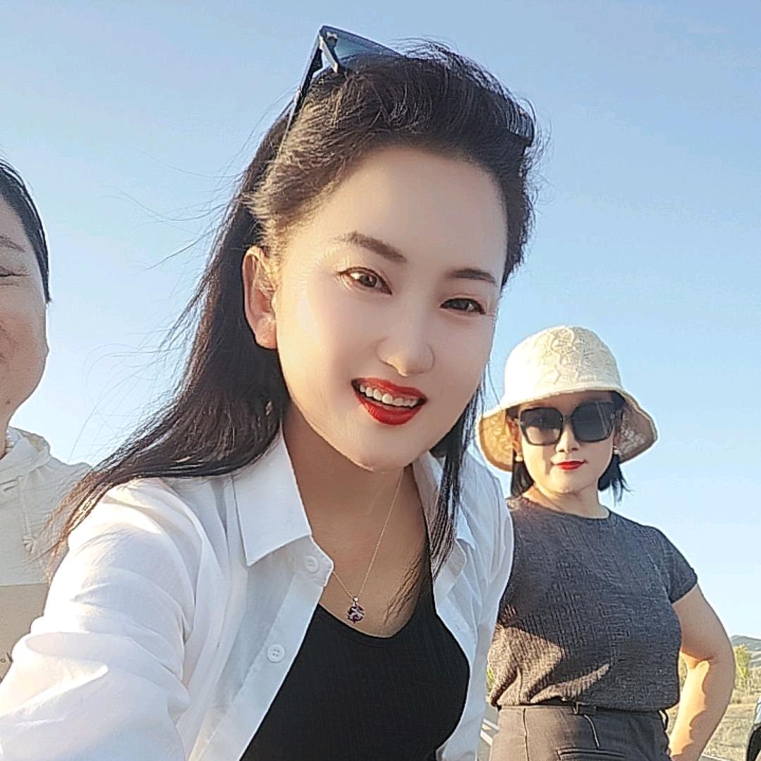 爱跳舞💃🏻的红姐