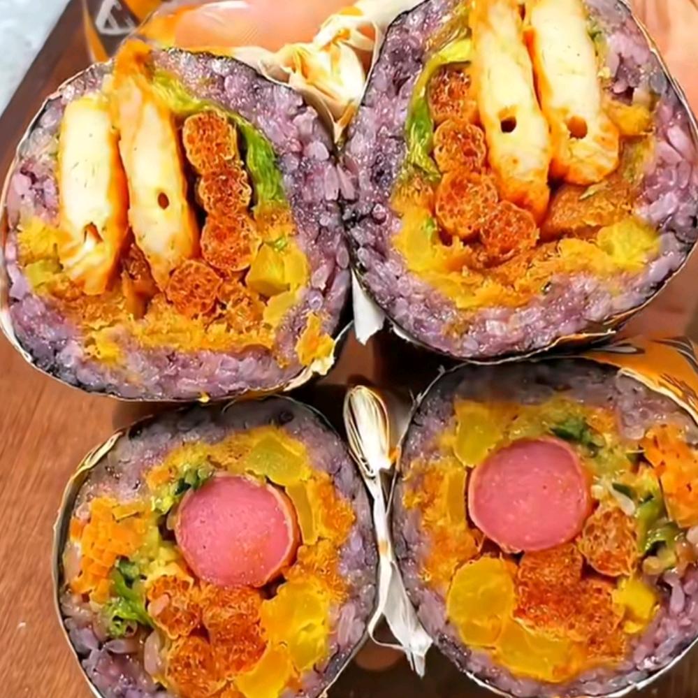 静静紫米饭团寿司