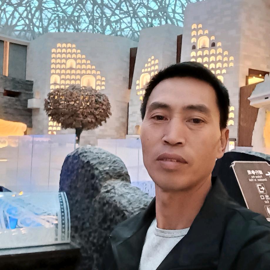 华仔哥🙏🏻👐🏻