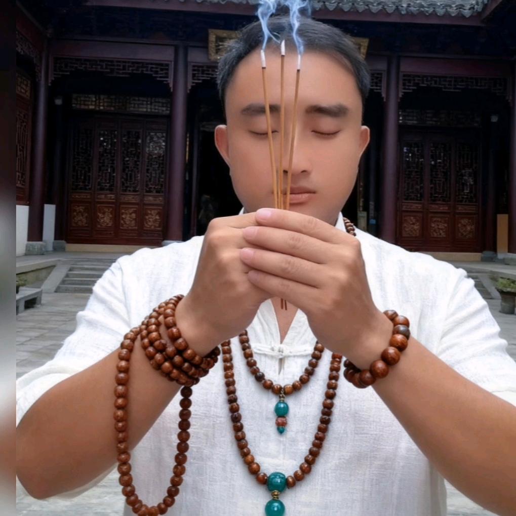 🚬💞⃟ 赶路人