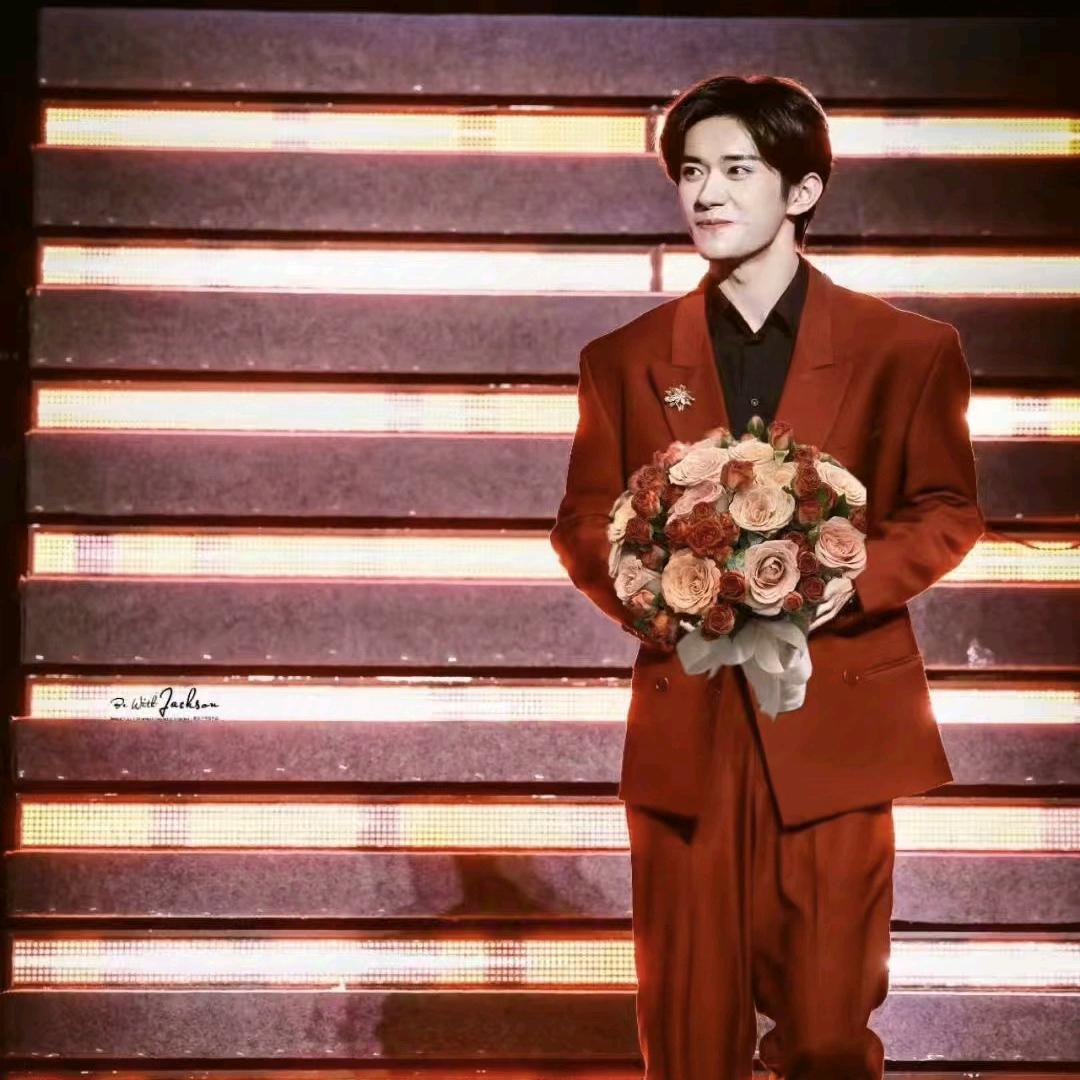 霸道总裁爱上我