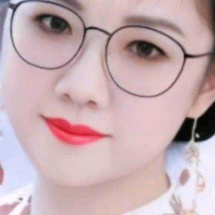 杨阳得意
