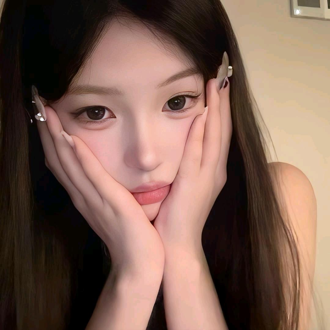 会消毒的小美女