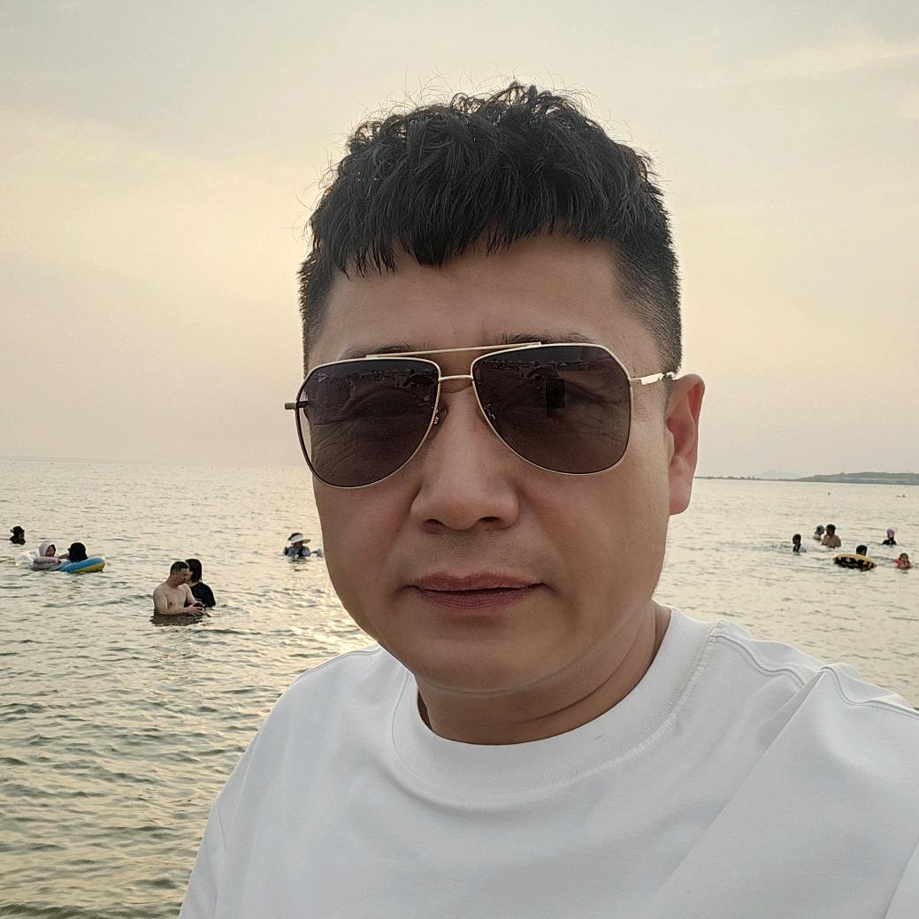 黑G伟哥