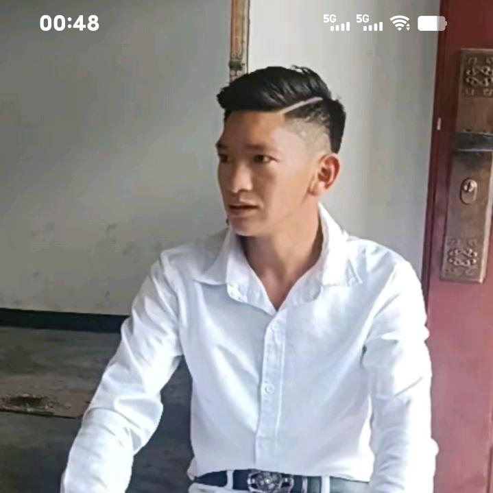 单身找一个比我大几岁？