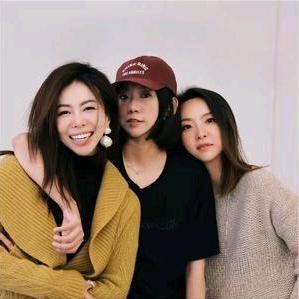 唐老板嘉玲姐穿搭爆品榜