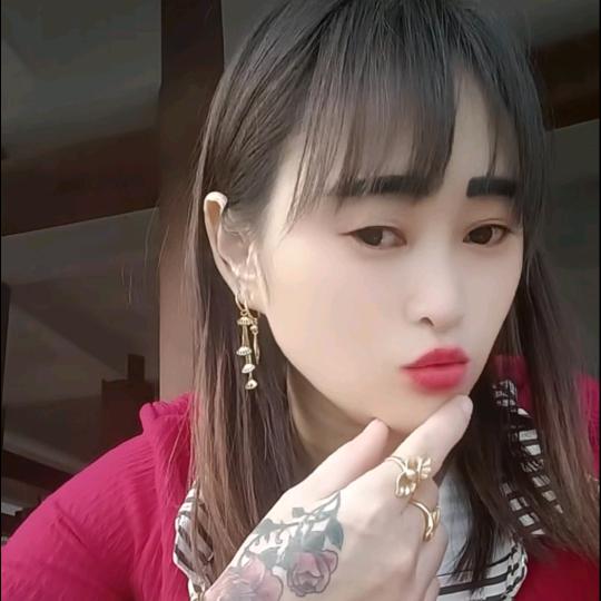 单身👉菲菲