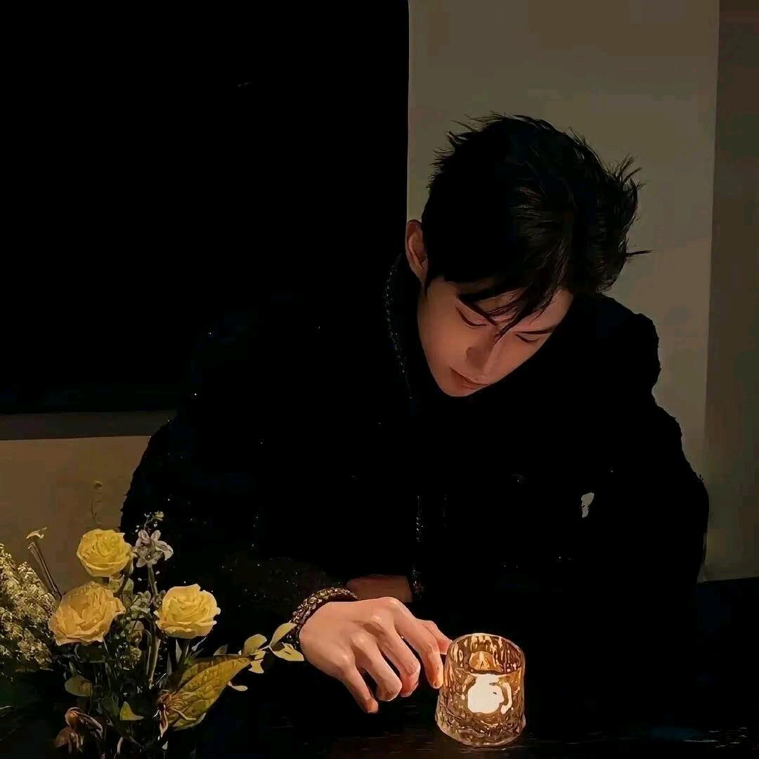 也曾滿眼愛意.