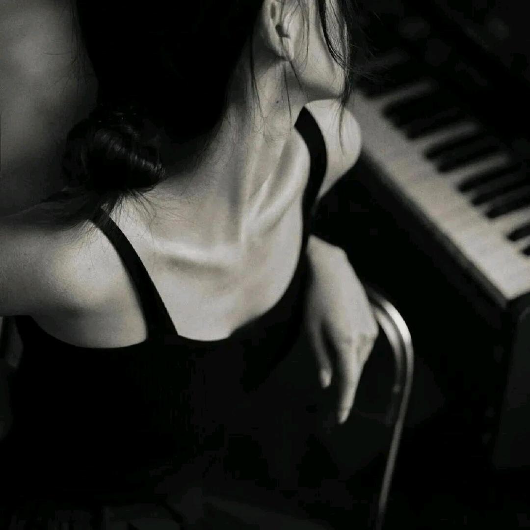 小阿七.