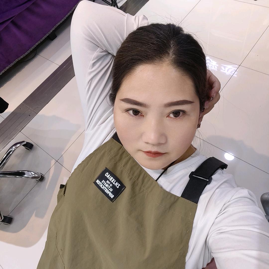 奕彩美甲纹绣纹身