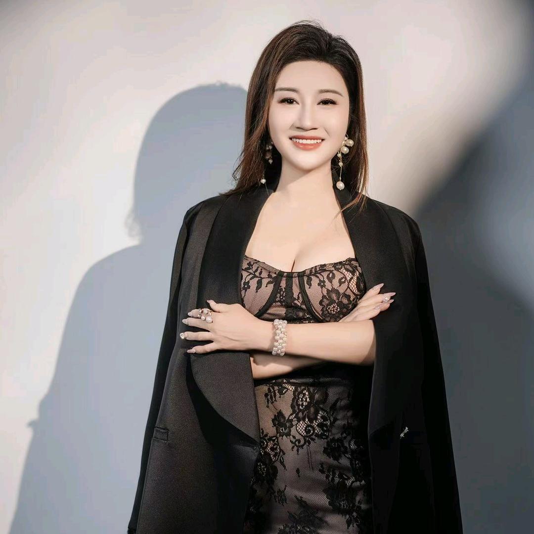 丹姐妍孜恋金沙店