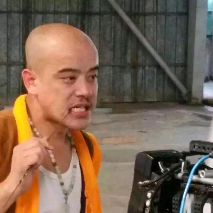 “光头强”黄彬