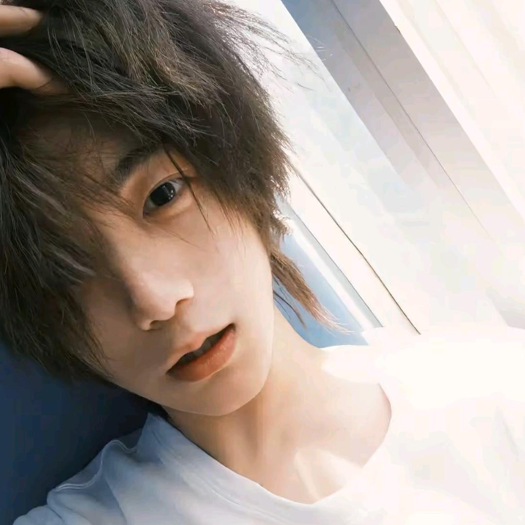 小铭.