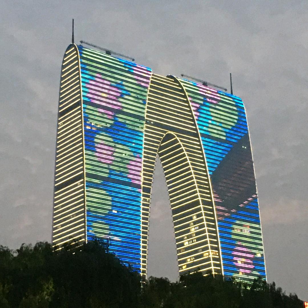 斑牛牛