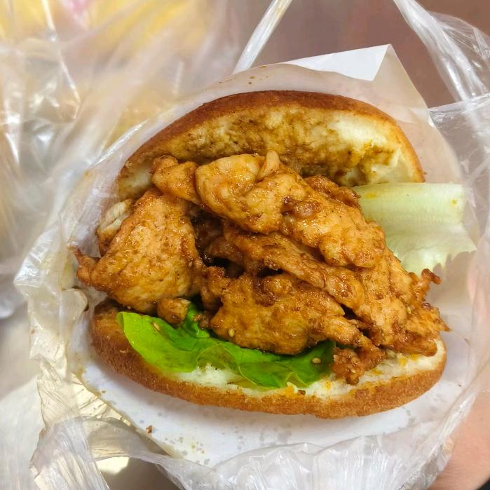 党伟炸鸡里脊肉饼