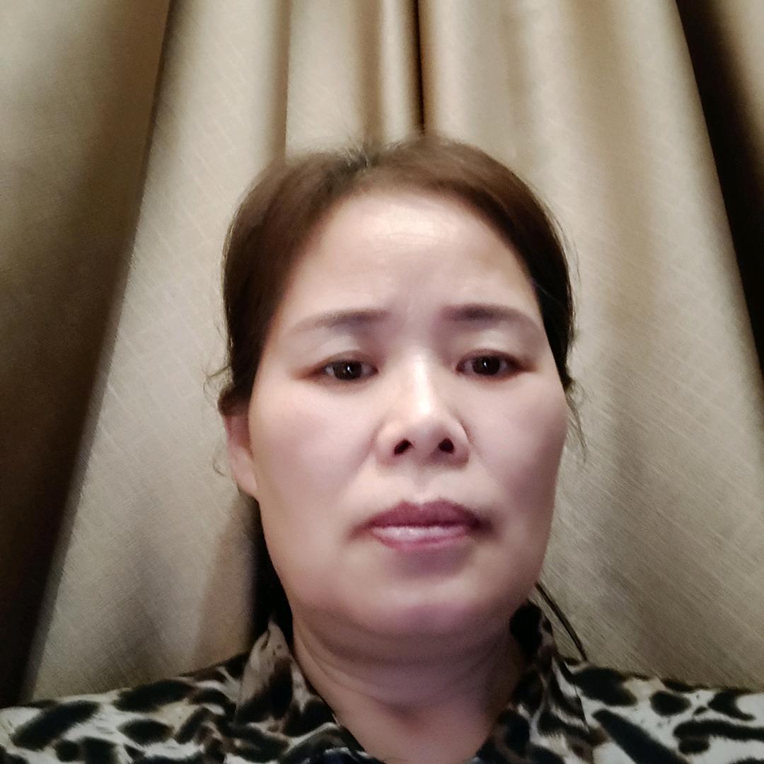 张丽英