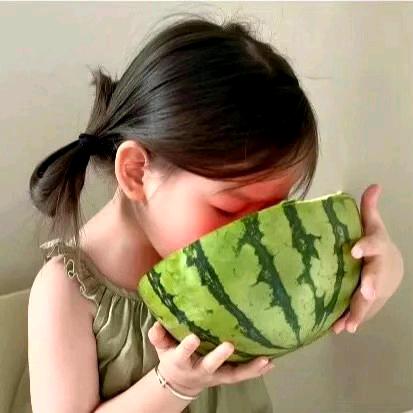 硕硕硕'，