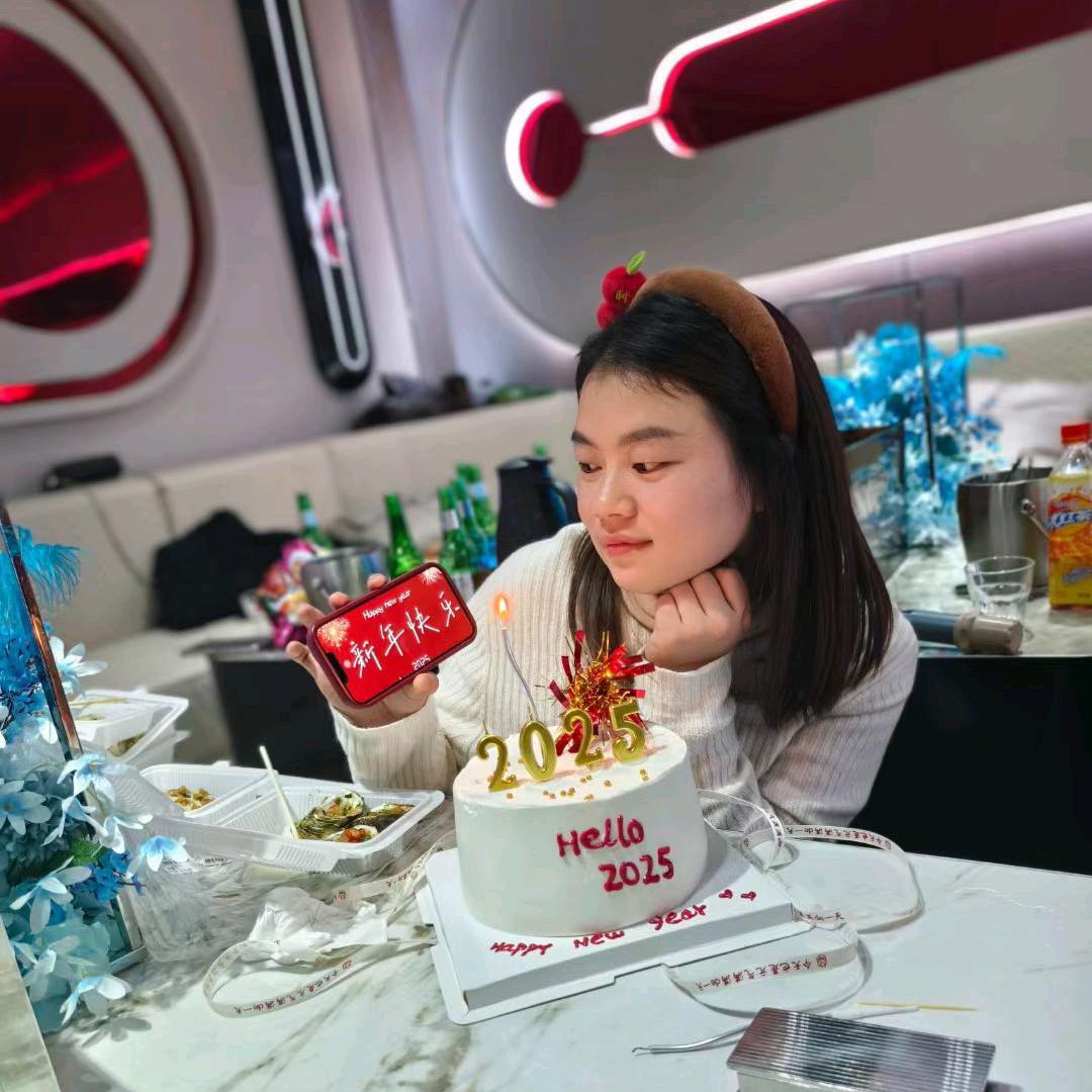秀山昊驰汽修小陈