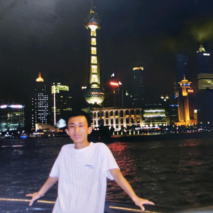 标型大汉