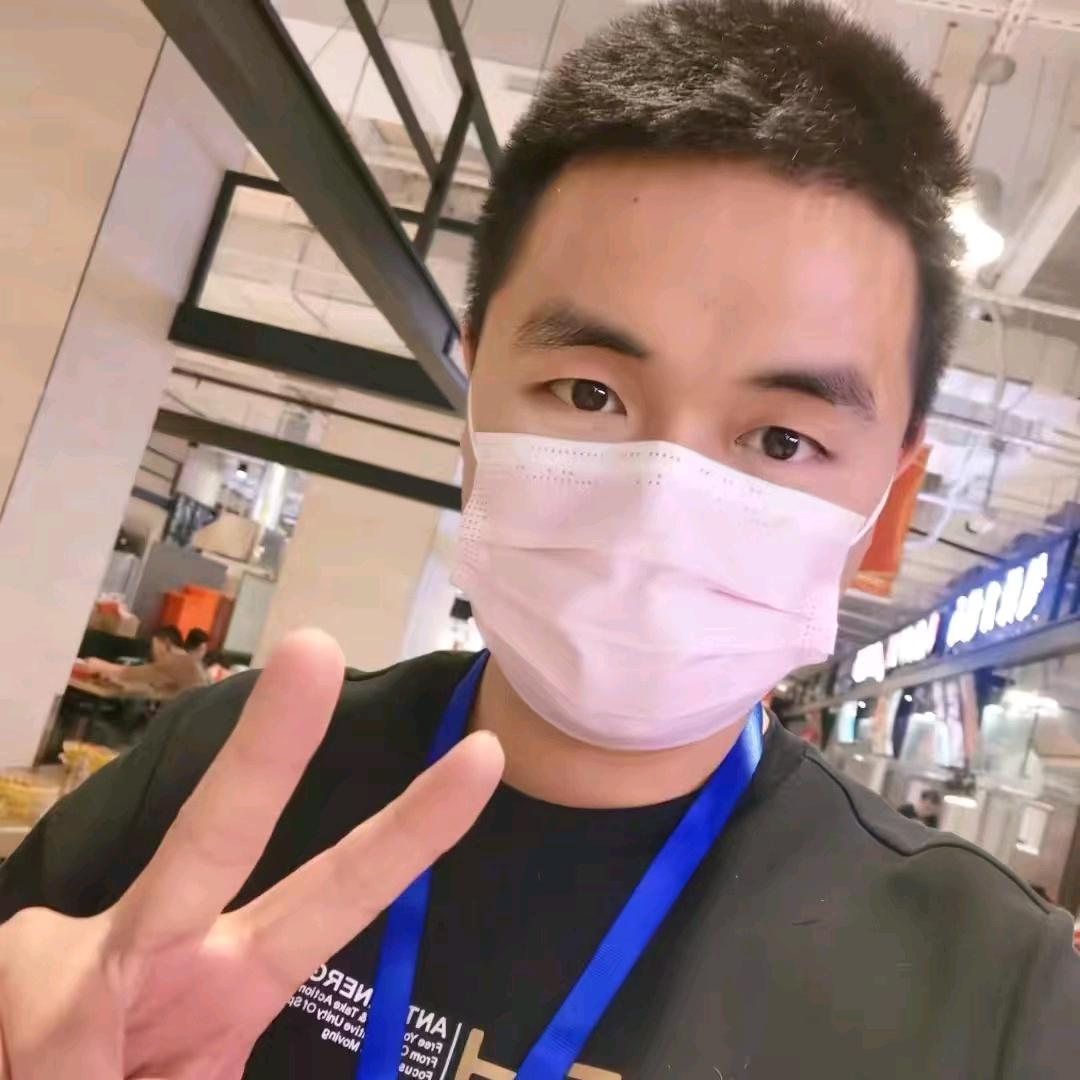 叫我亮哥