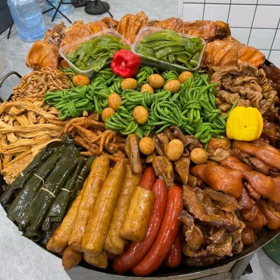 阜新{老街坊}大锅卤菜