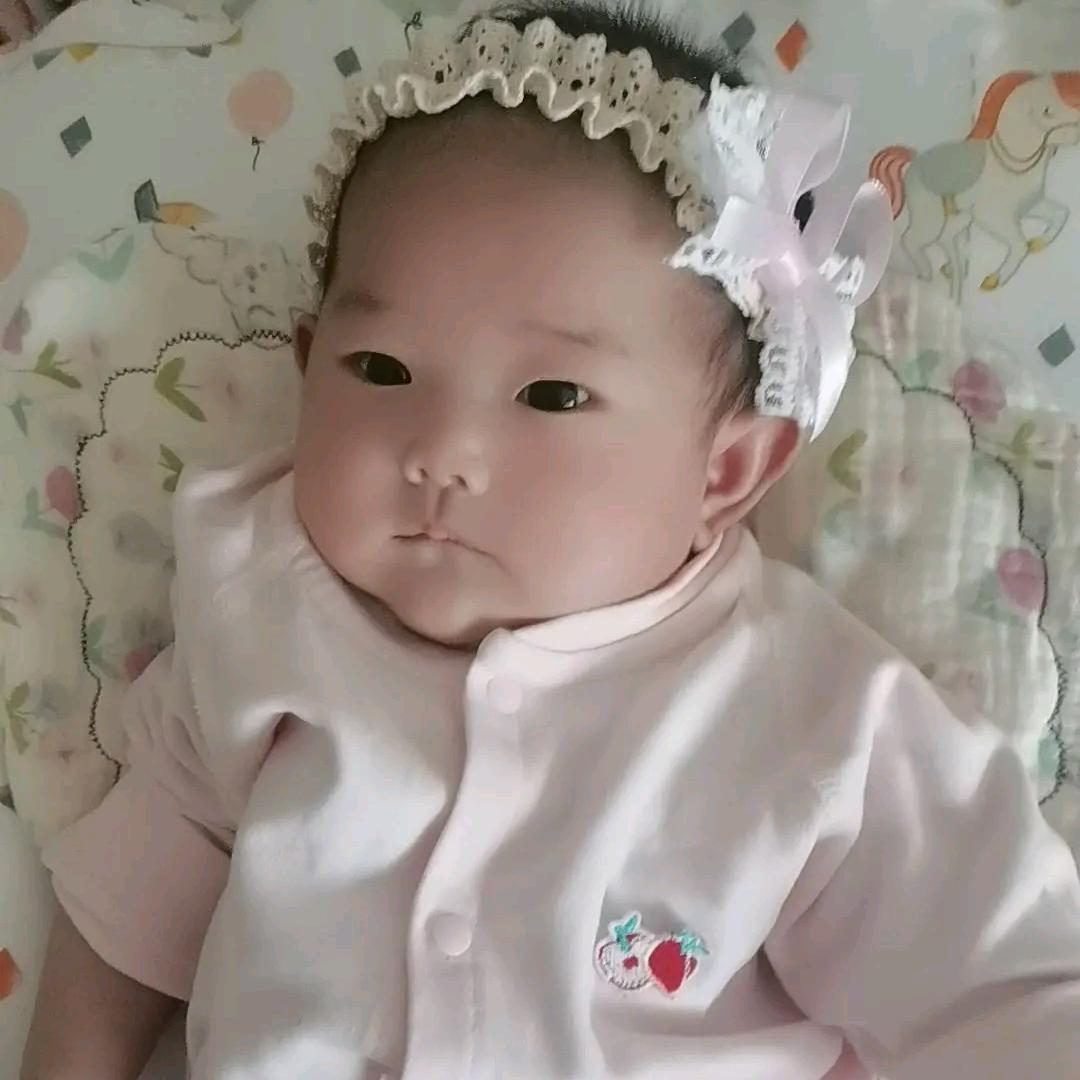 心怡妮妮
