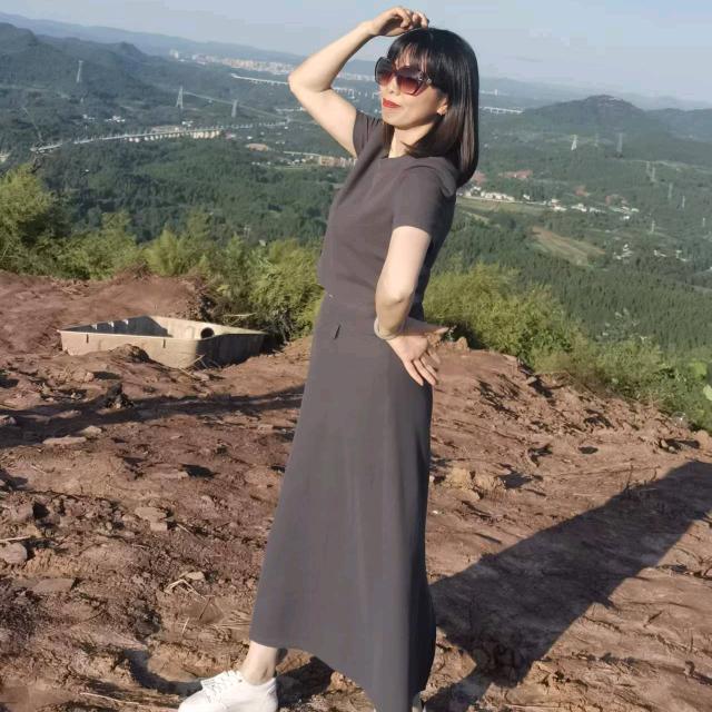 阿琼（不定时直播）